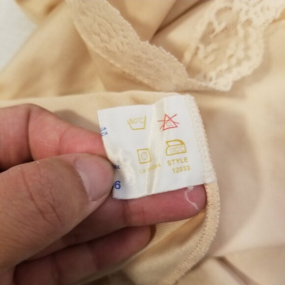 Vintage Beige/Nude Lace Slip Dress Kayser Bow Chemise Night Gown Made in Canada - Picture 8 of 12